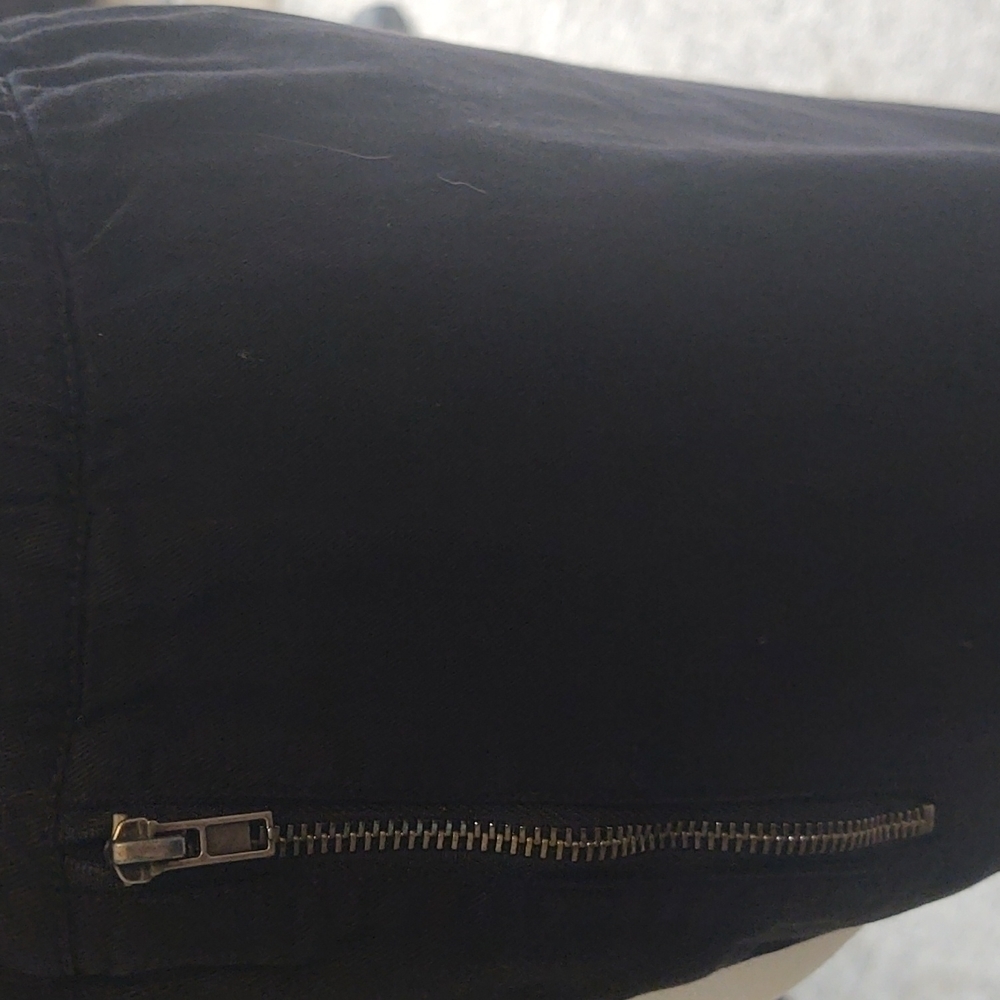 DEAR John Joggers - Picture 4 of 7